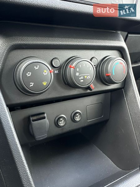 Седан Renault Taliant 2024 в Киеве