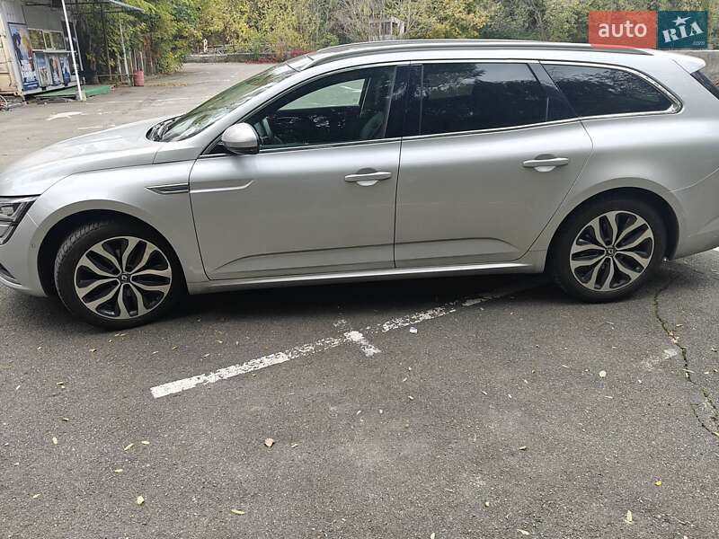 Универсал Renault Talisman 2016 в Киеве