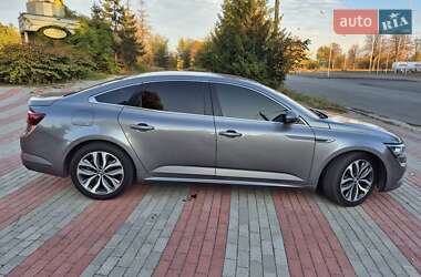 Седан Renault Talisman 2017 в  фото 6 Седан Renault Talisman 2017 в