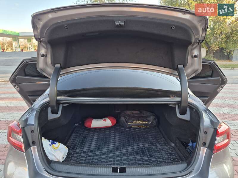 Седан Renault Talisman 2017 в Запорожье фото 46 Седан Renault Talisman 2017 в Запорожье