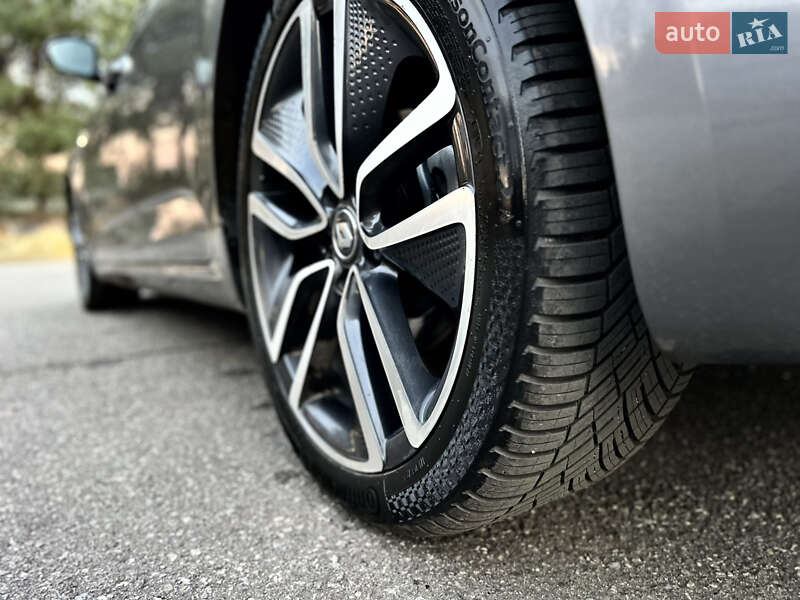 Седан Renault Talisman 2016 в Вінниці