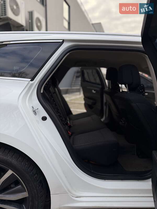 Універсал Renault Talisman 2016 в Городку