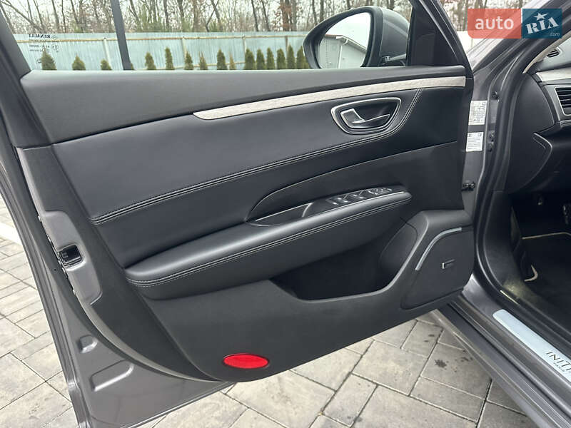 Седан Renault Talisman 2016 в Луцке