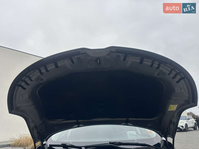 Седан Renault Talisman 2016 в Луцке