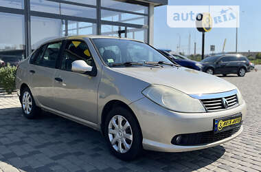 Седан Renault Thalia 2008 в Мукачевому