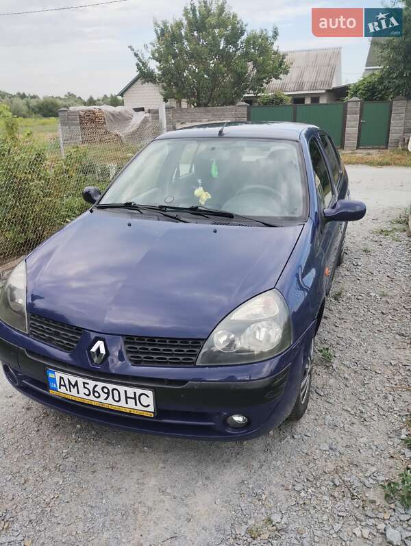 Седан Renault Thalia 2004 в Звягеле