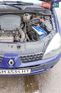 Седан Renault Thalia 2004 в 