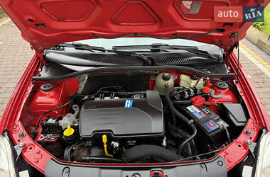 Седан Renault Thalia 2009 в 