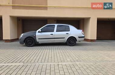 Седан Renault Thalia 2005 в 