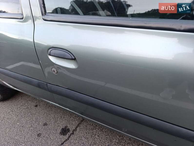 Седан Renault Thalia 2001 в Луцке фото 3 Седан Renault Thalia 2001 в Луцке
