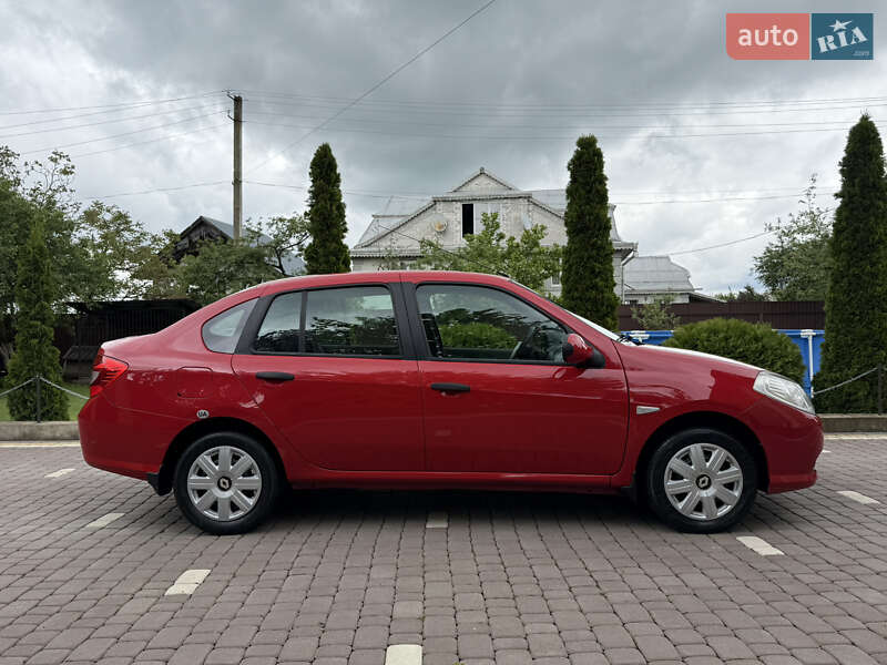 Седан Renault Thalia 2009 в Косове фото 4 Седан Renault Thalia 2009 в Косове