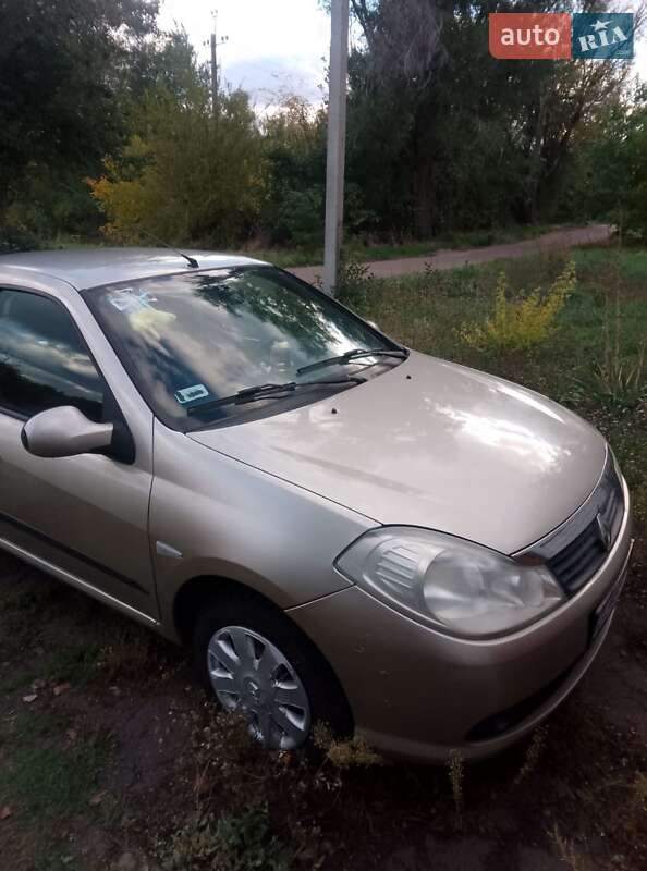 Седан Renault Thalia 2009 в Коломые