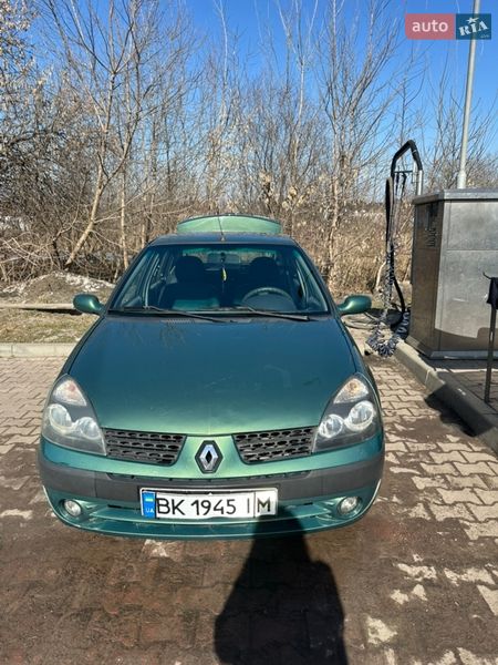 Седан Renault Thalia 2003 в Ровно
