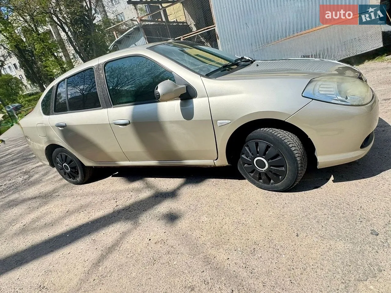 2010 Renault Symbol - мініатюра 7