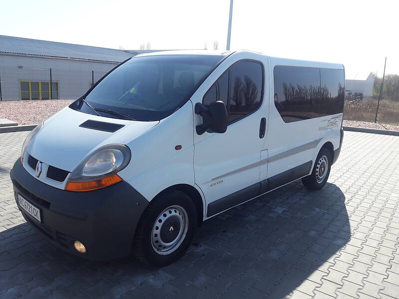 Renault Trafic груз.-пасс. Trafik