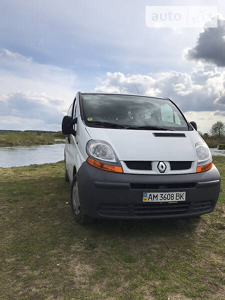 Renault Trafic пасс.