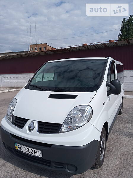 Renault Trafic пасс. Trafik