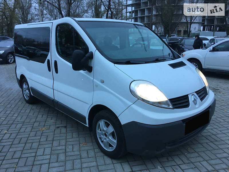 Renault Trafic пасс.