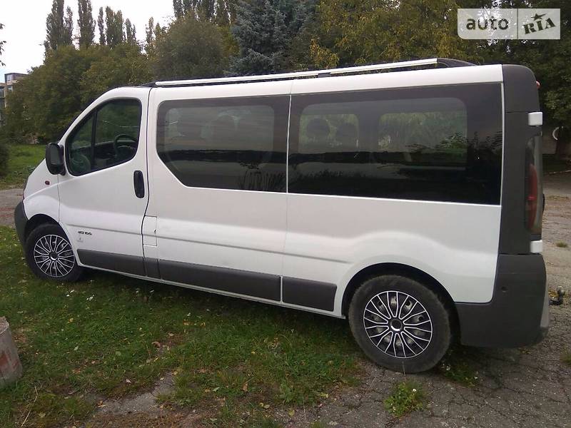 Минивэн Renault Trafic 2003 в Хмельницком