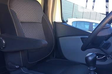 Универсал Renault Trafic 2015 в Киеве