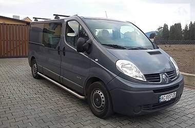 Грузопассажирский фургон Renault Trafic 2013 в Луцке