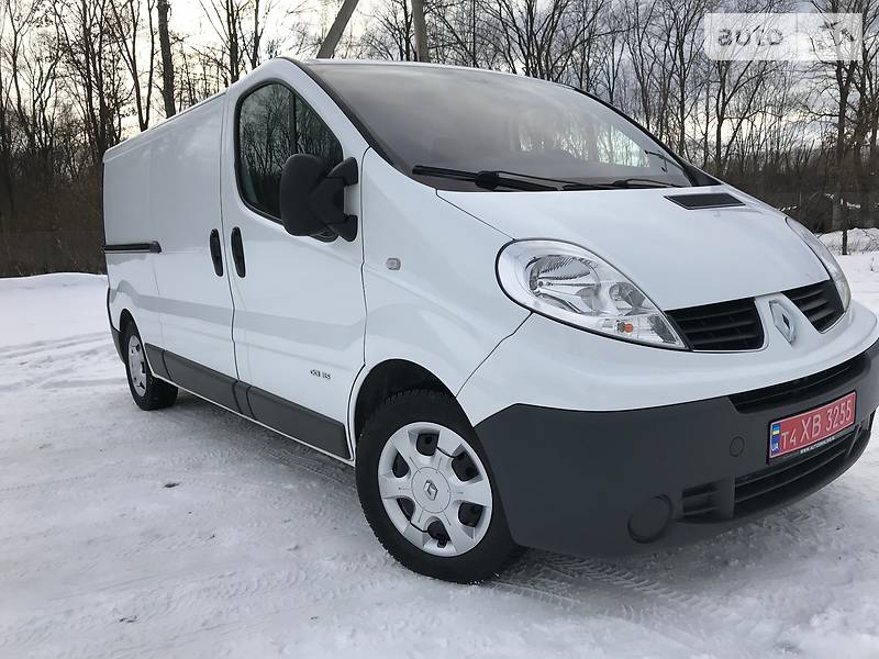 Грузопассажирский фургон Renault Trafic 2014 в Бродах