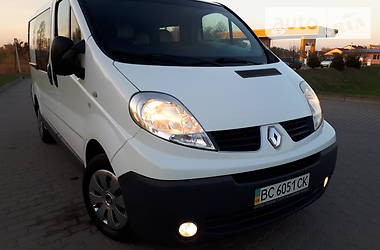 Грузопассажирский фургон Renault Trafic 2010 в Бродах