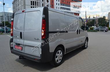 Вантажопасажирський фургон Renault Trafic 2013 в Хмельницькому