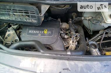 Мінівен Renault Trafic 2002 в 
