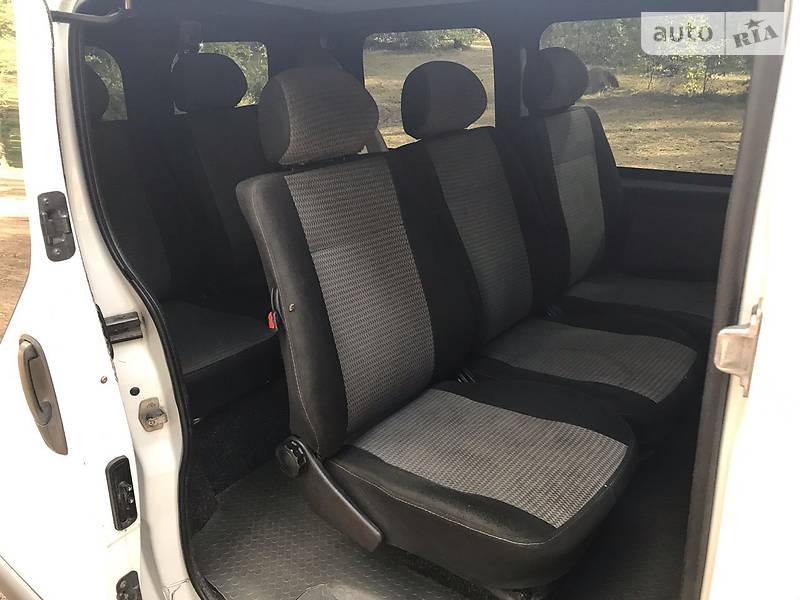 Мінівен Renault Trafic 2003 в Коростишеві