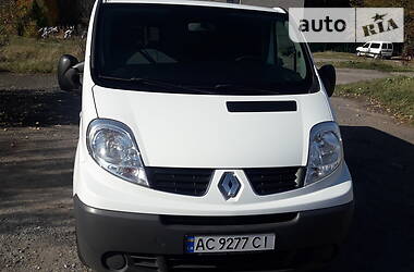 Минивэн Renault Trafic 2009 в Горохове