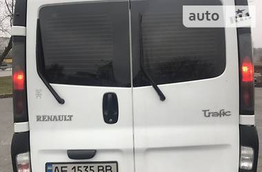 Грузопассажирский фургон Renault Trafic 2004 в Днепре