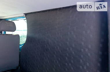 Мінівен Renault Trafic 2013 в 