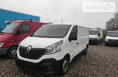 Вантажопасажирський фургон Renault Trafic 2015 в 