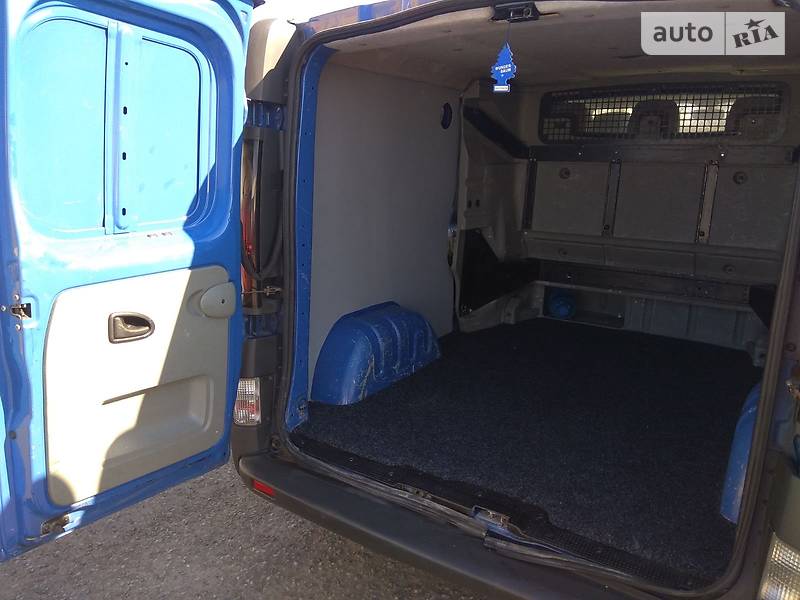 Грузопассажирский фургон Renault Trafic 2003 в Черновцах фото 7 Грузопассажирский фургон Renault Trafic 2003 в Черновцах