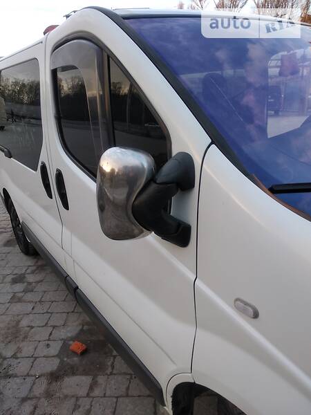 Мінівен Renault Trafic 2009 в Тернополі