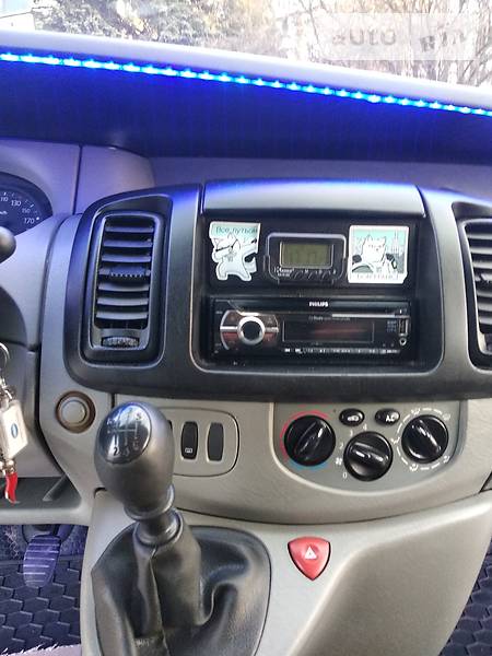 Мінівен Renault Trafic 2009 в Тернополі