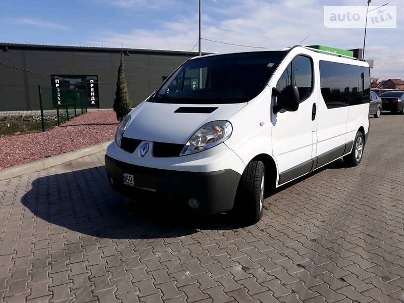 Минивэн Renault Trafic 2008 в Мукачево