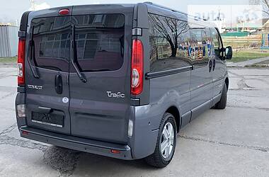 Мінівен Renault Trafic 2014 в 