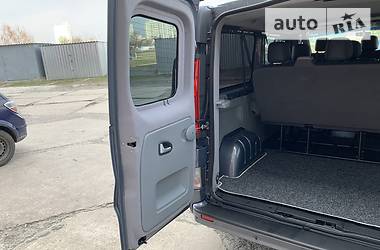 Мінівен Renault Trafic 2014 в 