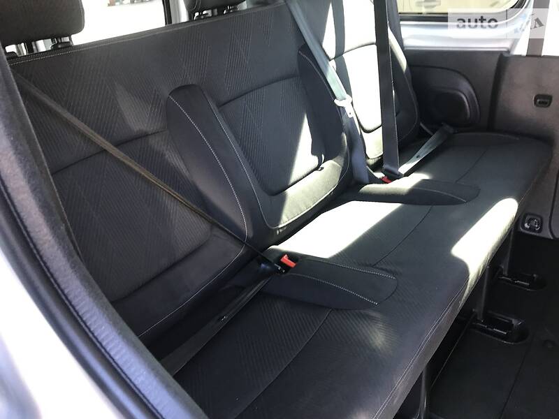 Мінівен Renault Trafic 2015 в Бродах