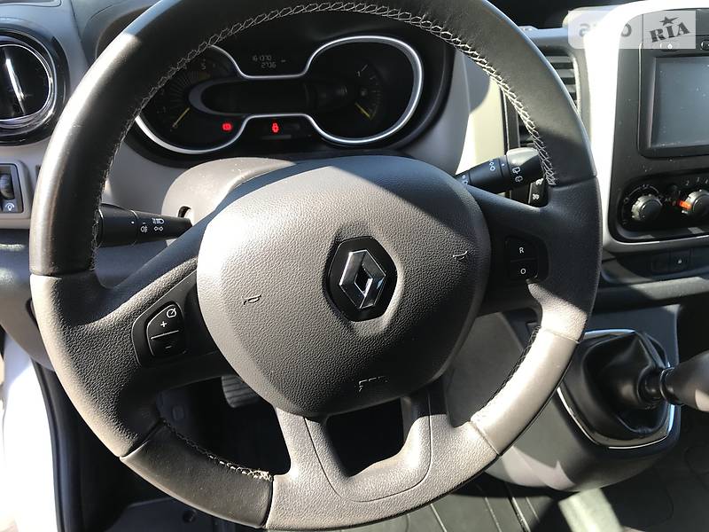 Мінівен Renault Trafic 2015 в Бродах