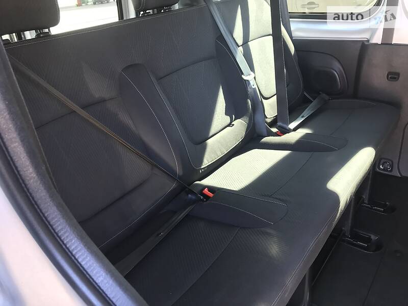 Мінівен Renault Trafic 2015 в Бродах