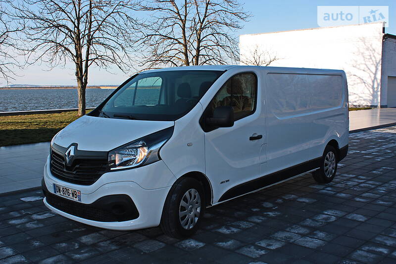 Вантажопасажирський фургон Renault Trafic 2016 в Кременчуці фото 8 Вантажопасажирський фургон Renault Trafic 2016 в Кременчуці
