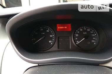 Мінівен Renault Trafic 2013 в 