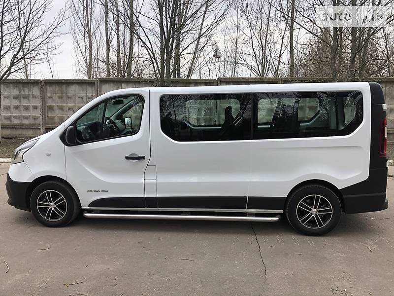 Універсал Renault Trafic 2015 в Житомирі фото Універсал Renault Trafic 2015 в Житомирі