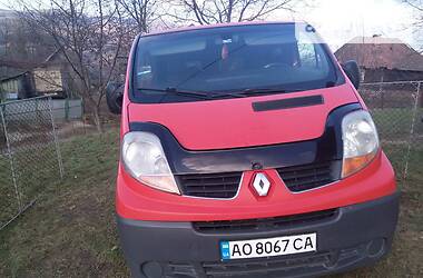 Минивэн Renault Trafic 2007 в Сваляве