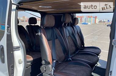 Мінівен Renault Trafic 2013 в 