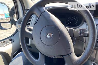 Мінівен Renault Trafic 2013 в 