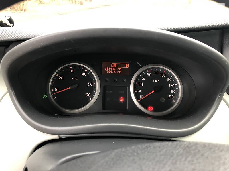 Мінівен Renault Trafic 2010 в Радивиліві